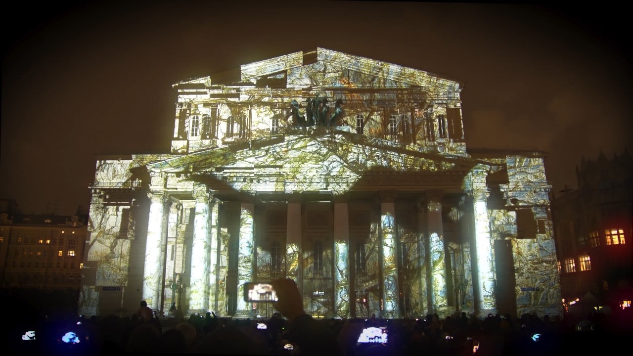 The columned façade of the Bolshoi Theatre in Moscow transformed by a 3D projection mapping of shifting architecture