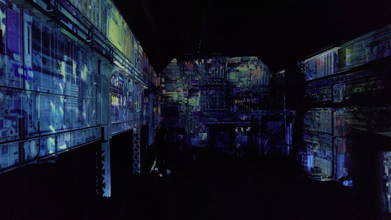 RE:SORB — the holographic light installation at Former industrial hall 2022, view 6 of 6
